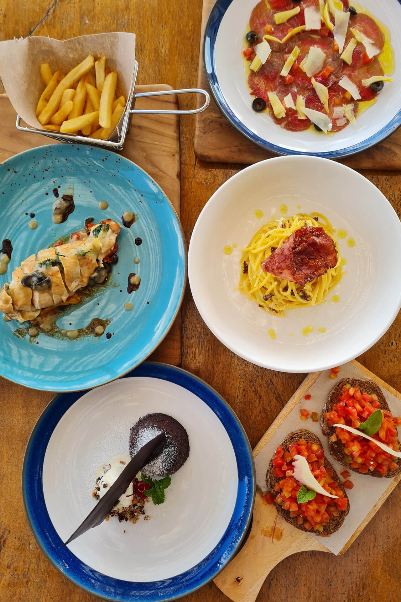 Green-Cherry-Restaurant-04