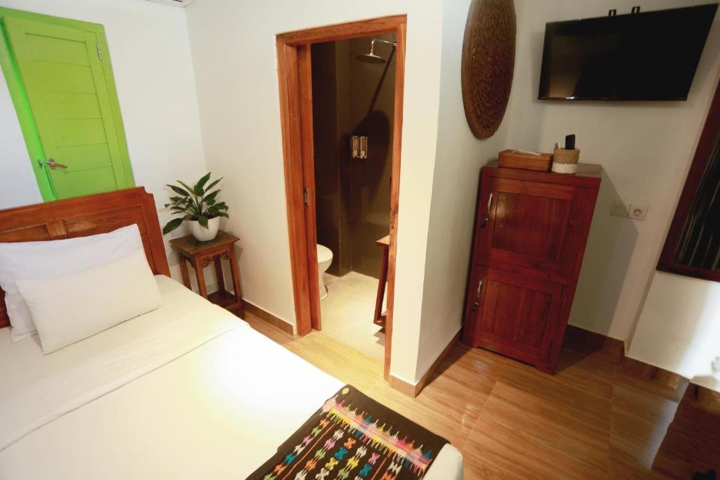 Single-Room-Bedroom-01