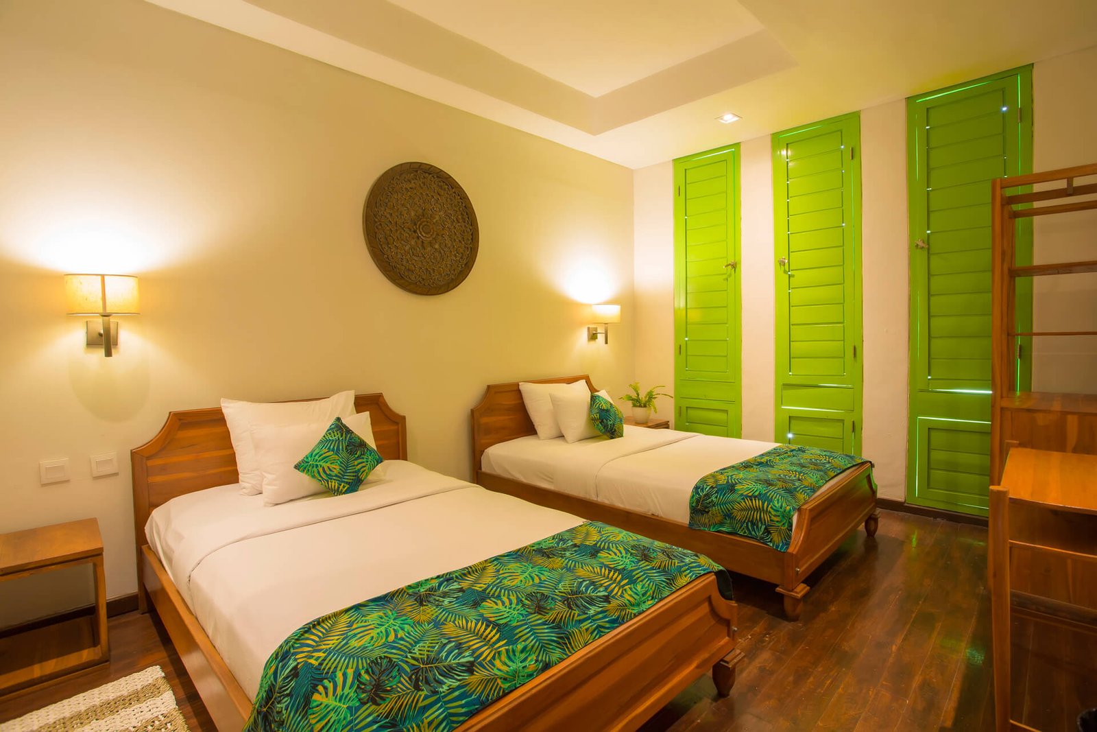 Standard-Double-Bedroom-05