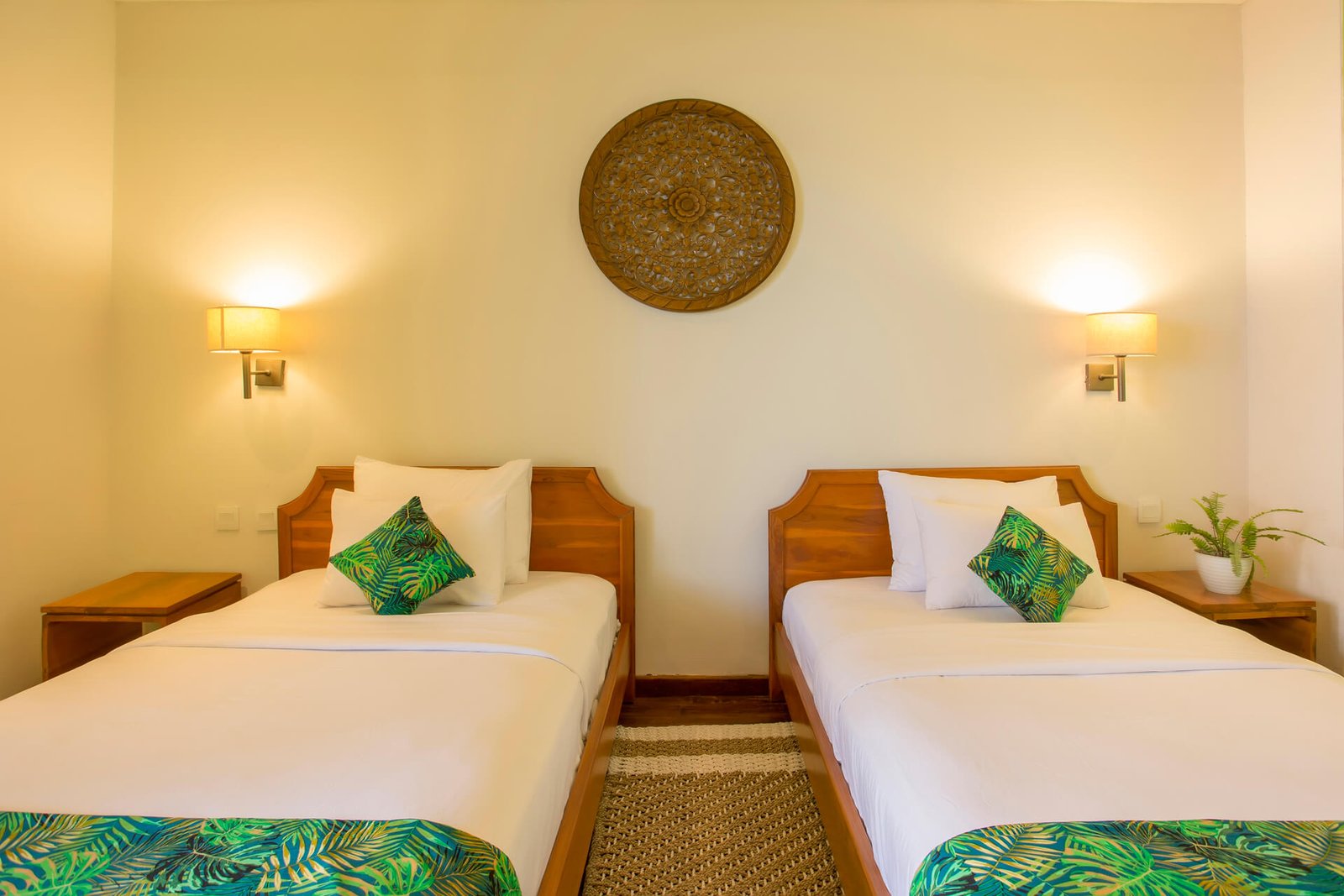 Standard-Double-Bedroom-06